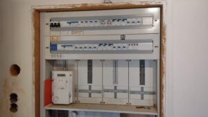Elektroinstallation Haus Altbausanierung Hochstraß